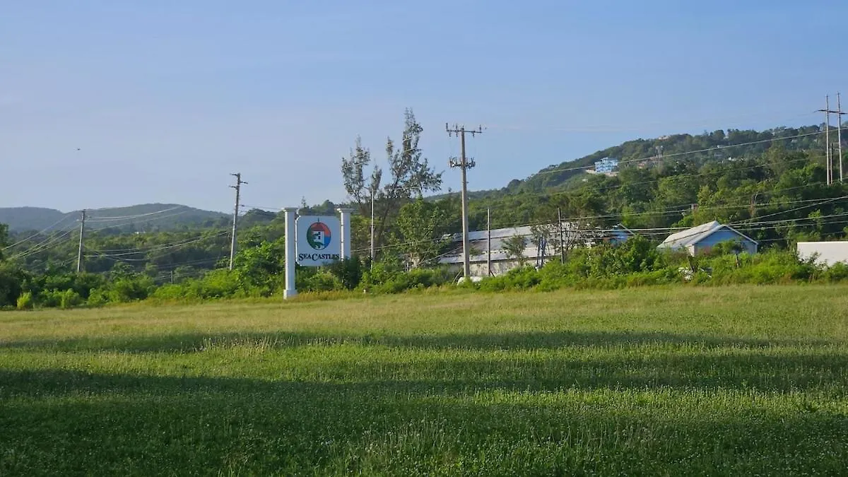 Calypso Villa - 2Bedrm 2Bathrm Pool View & Beach 203 Montego Bay Apartment