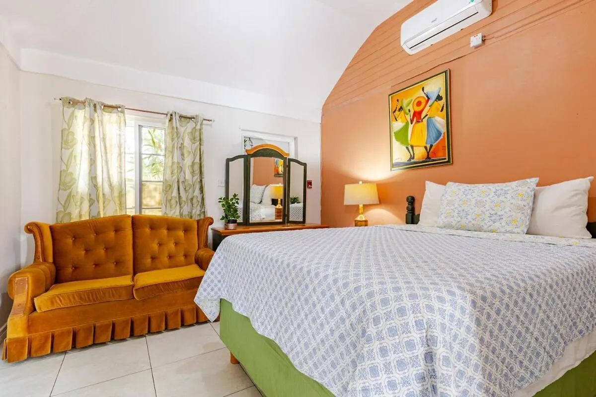 Calypso Villa - 2Bedrm 2Bathrm Pool View & Beach 203 Montego Bay Apartment