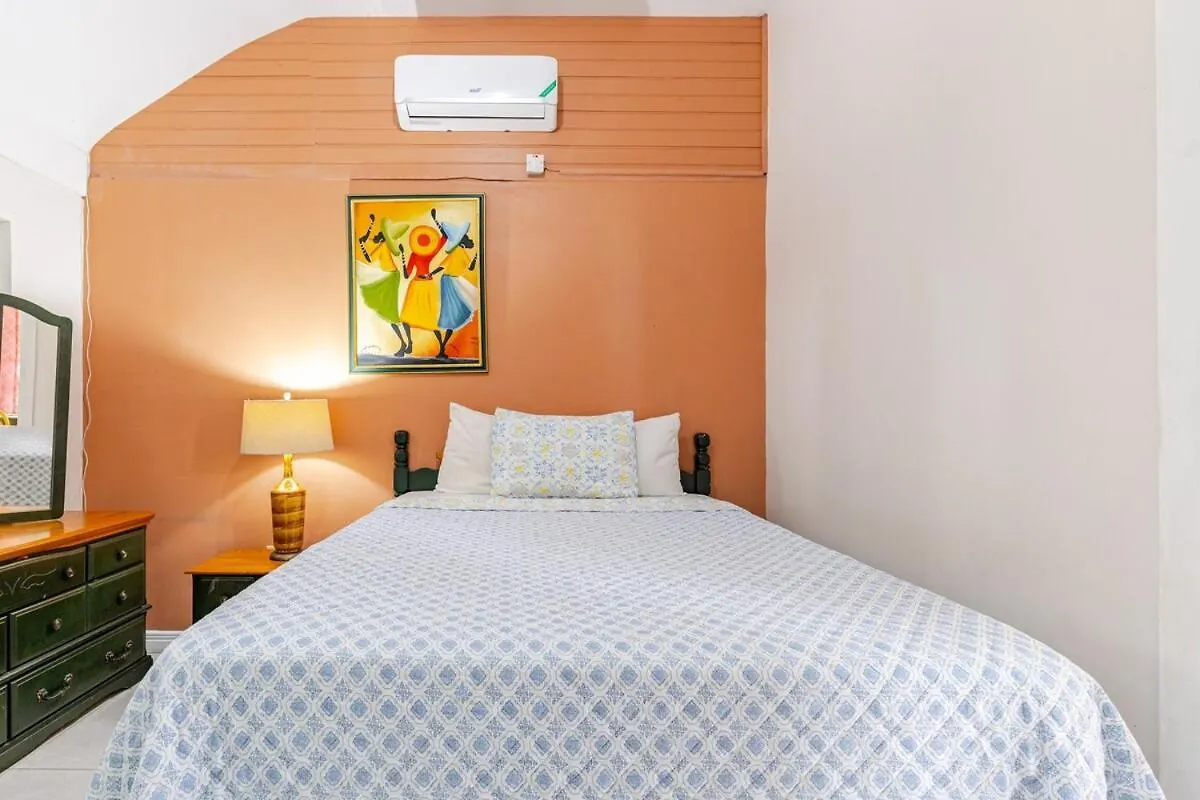 Calypso Villa - 2Bedrm 2Bathrm Pool View & Beach 203 Montego Bay 0*,  Jamaica