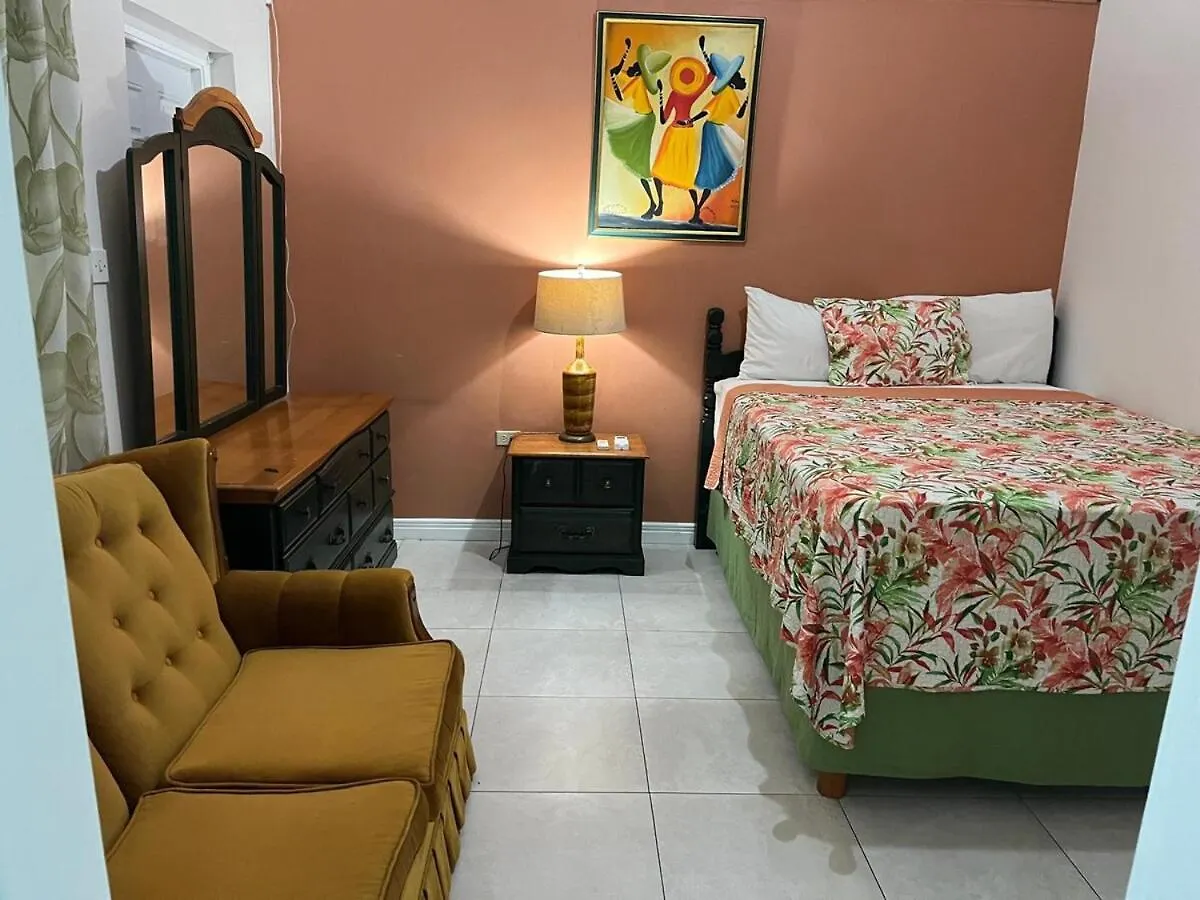 Calypso Villa - 2Bedrm 2Bathrm Pool View & Beach 203 Montego Bay 0*,  Jamaica