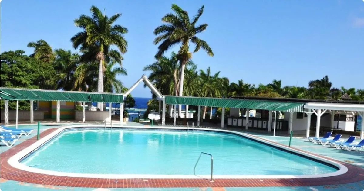 Calypso Villa - 2Bedrm 2Bathrm Pool View & Beach 203 몬테고 베이 아파트